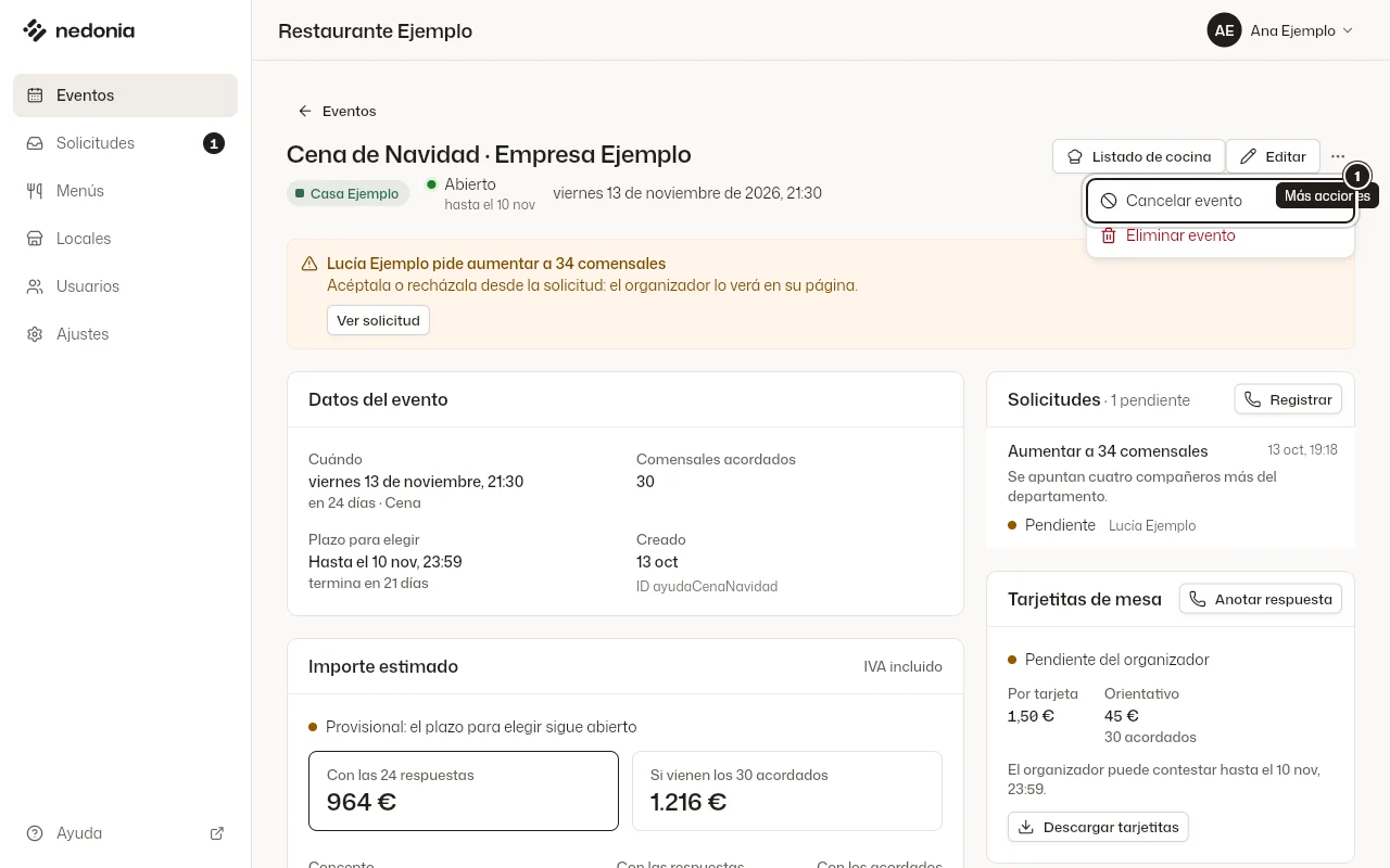 El menú de más acciones del evento abierto, con «Cancelar evento» marcado. Datos de ejemplo.