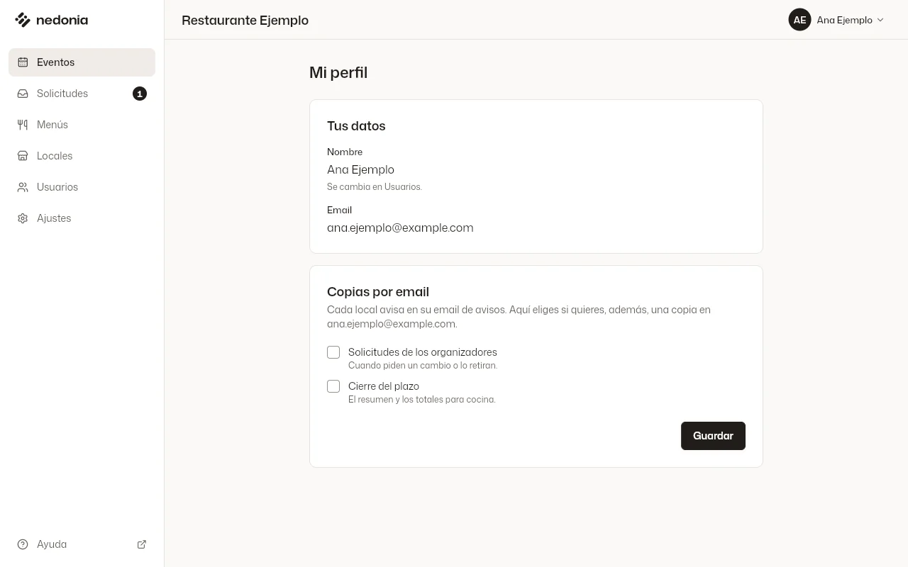 Mi perfil, con la tarjeta «Copias por email». Datos de ejemplo.